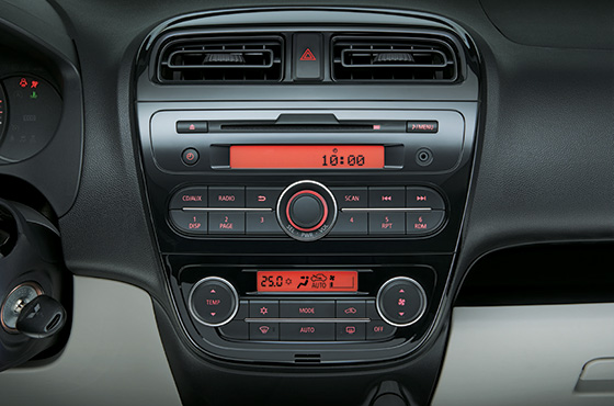United Motors  Mitsubishi Attrage FM Audio system 