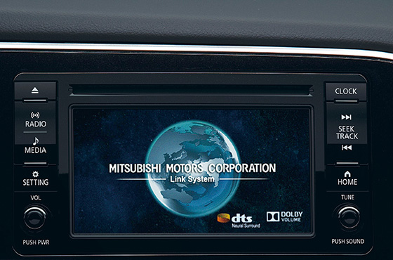 United Motors Mitsubishi Outlander olour LCD Display