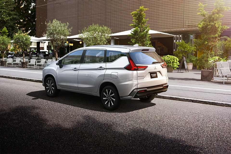 Xpander Gallery Image, Interior View, Exterior View, Features and Options